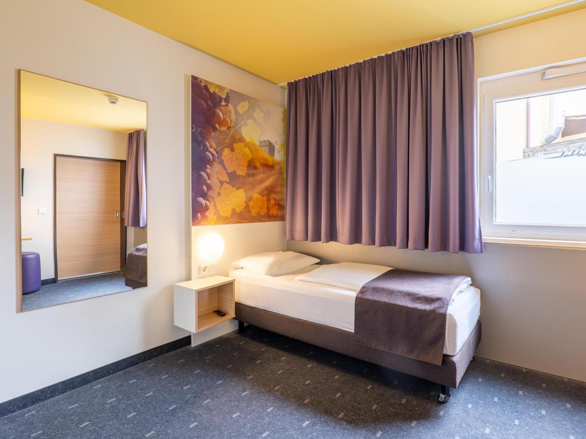 B&B Hotel Heilbronn Exterior photo